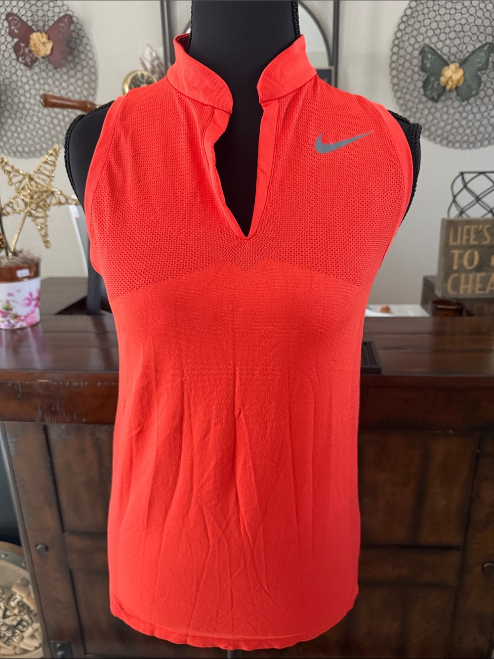 Nike Women's Bright Orange/Coral Sleeveless V-Notch Golf Tank